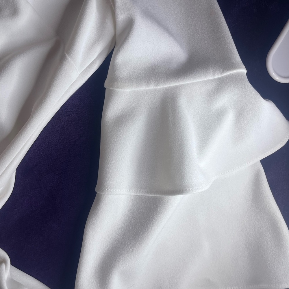 Calvin Klein Off-White V-Neck dress - Picture 10 of 15